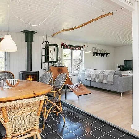 Holiday Lille Strandgaard Ii Holiday home *